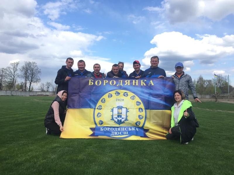 Стаття У Бородянці вперше після звільнення від окупантів зіграли у футбол Ранкове місто. Київ
